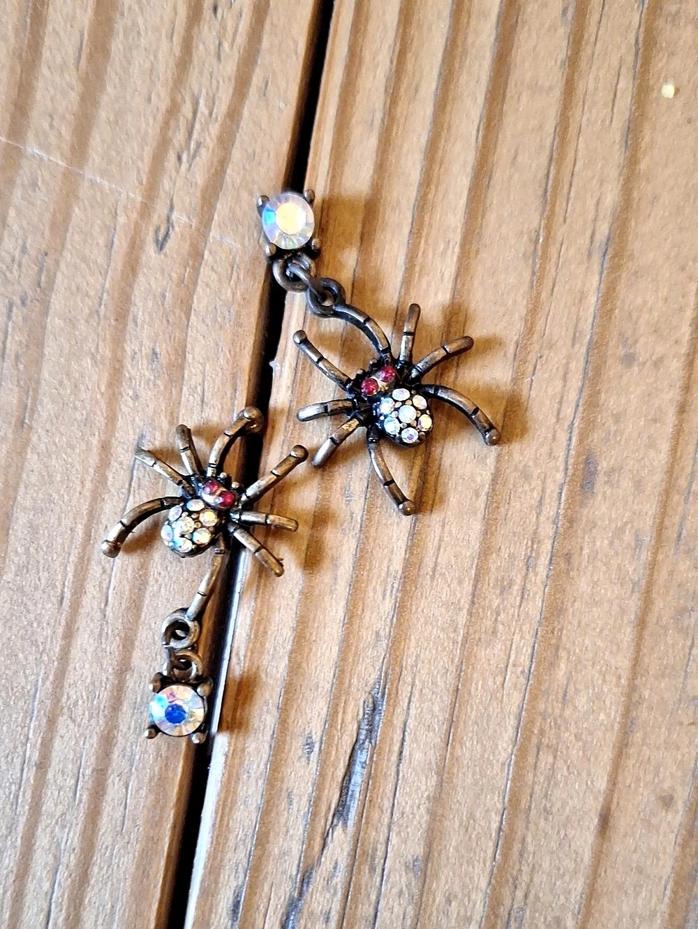 Betsey Johnson Dark Forest Mismatch Spider Earrings